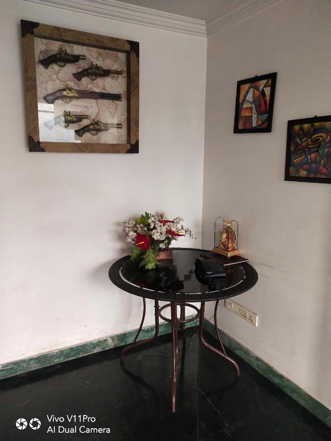 Rass Hotel Kanpur Ngoại thất bức ảnh